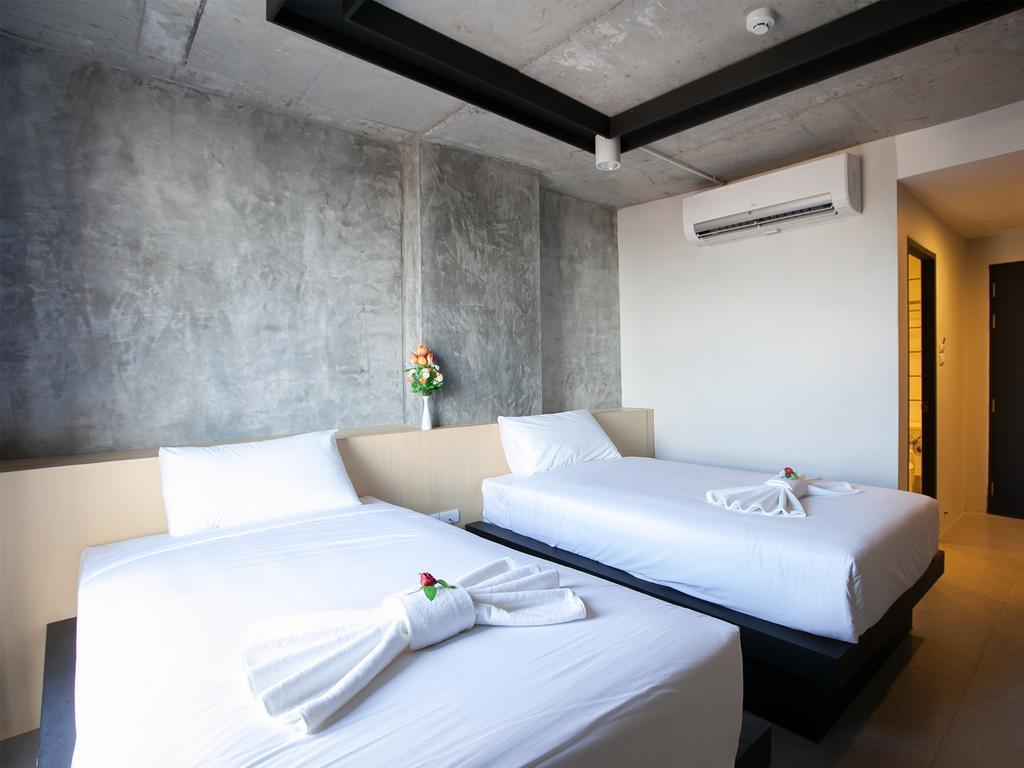 B2 Hotel South Pattaya Pokoj fotografie